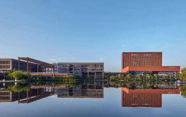 高校|国内高校院士校友数排名，浙大跌出前5，华中大没有挤进前10