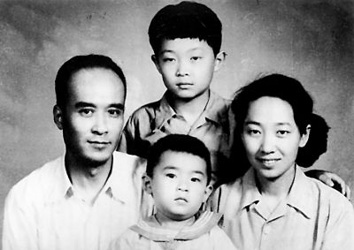 「于蓝」她是《烈火中永生》的江姐:53岁丧夫,57岁患癌,却坚强活到98岁