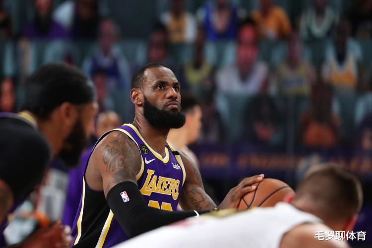 勒布朗·詹姆斯|十项全能，NBA官方亲自吹詹皇，创总决赛10大神迹，乔丹地位不稳