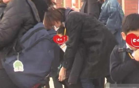 ▲董卿美国6000万豪宅抛售，占地面积2000平，每年要交76万房产税！