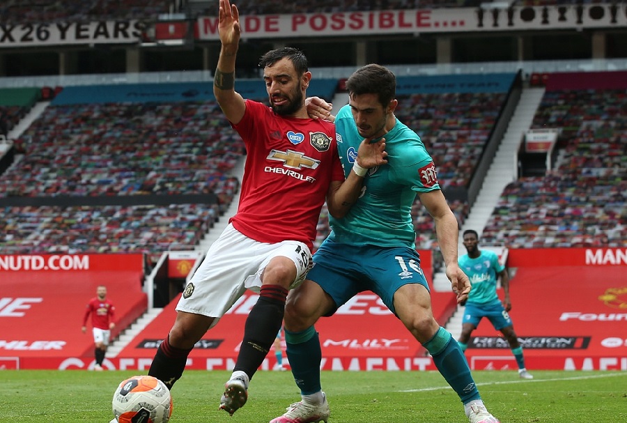 [英超]英超复赛最疯狂一战，43分钟狂轰7球，双核红魔16场不败重回前四