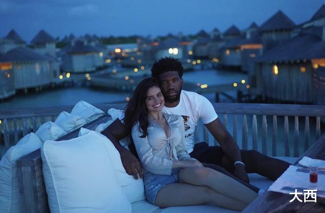 「乔尔·恩比德」对比26岁恩比德和26岁霍华德得分数据，差距比想象中大