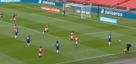 曼联|索帅错信曼联一人致失利，两丢球与他有关！被指责后爆粗怒骂B费