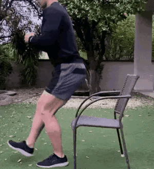 教练|5个徒手训练动作,不用器械,让你在家也能快速强化腿部力量