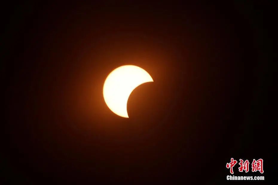 【日食】昨天的朋友圈大赏,你错过了吗?