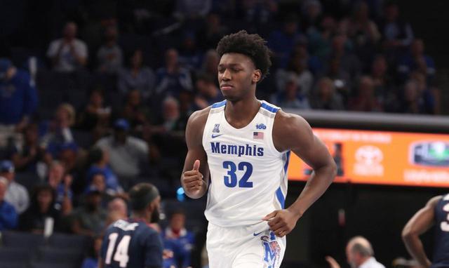 勇士队|真讽刺！卡佩拉比勇士榜眼签还值钱！火箭后悔了吗？