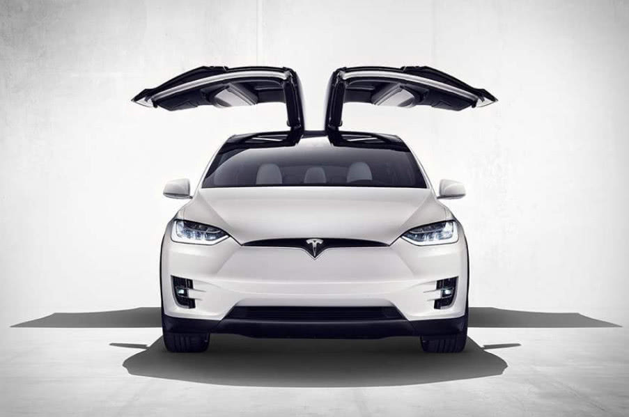 大公司要闻速览 | 滴滴网约车将免费安装防护膜；美团在北京用无人车送菜