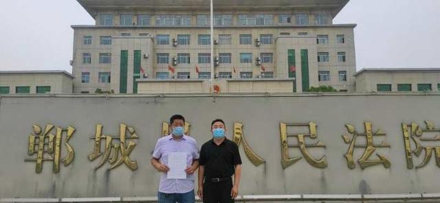 「」退伍军人“分身”潇洒，政府安稳工作20年，造假之路为何一路畅通