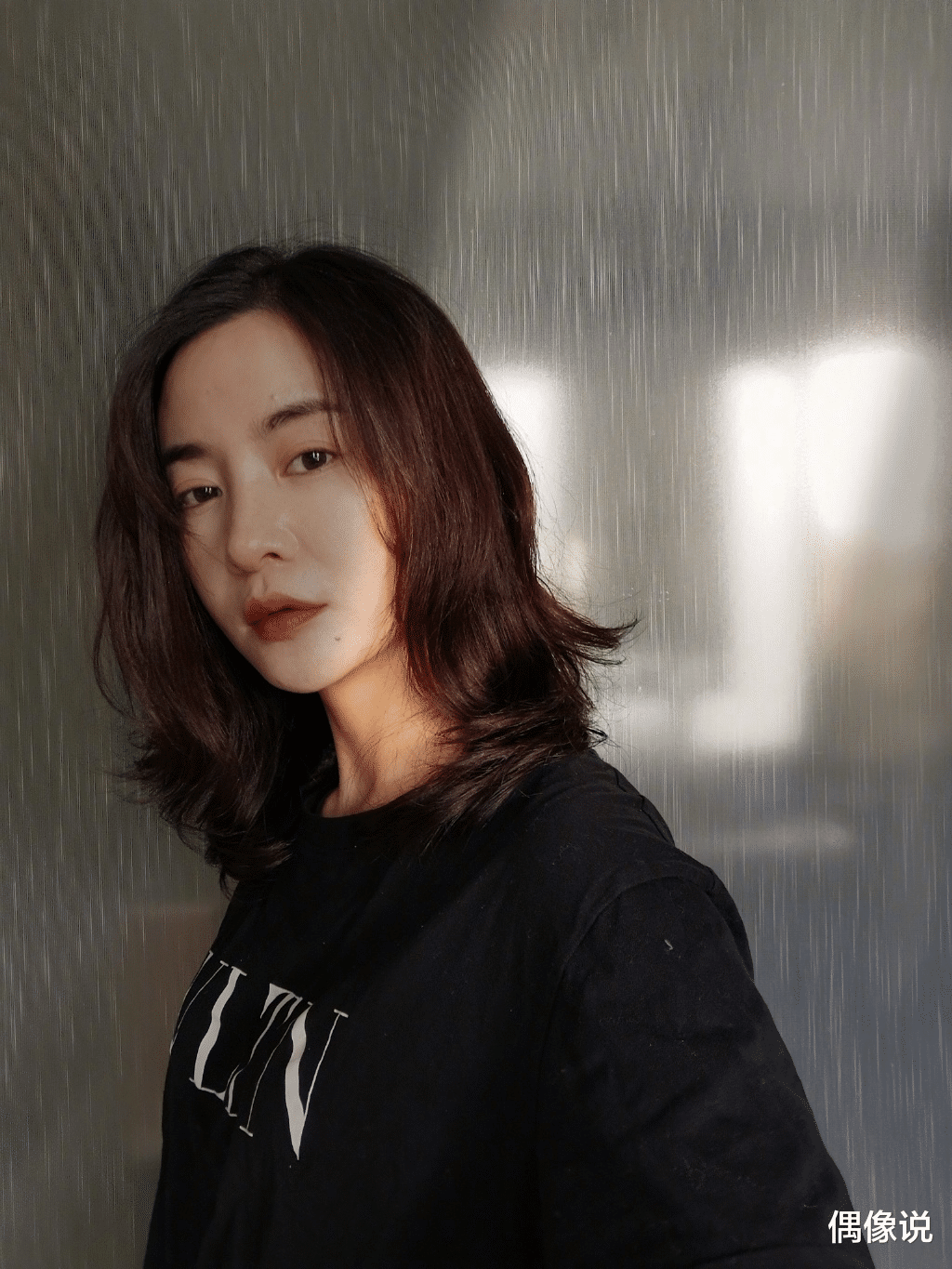 谢娜|李晟否认主持《快乐大本营》！对比她和谢娜粉丝数量，差距有点大