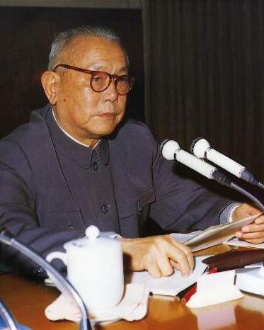 遵义会议|他是129师一名营长,建国后却比刘伯承成就还高,曾任国家主席