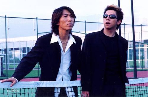 陈羽凡|一手好牌打得稀烂，陈羽凡现身球场，已变成肥胖油腻大叔