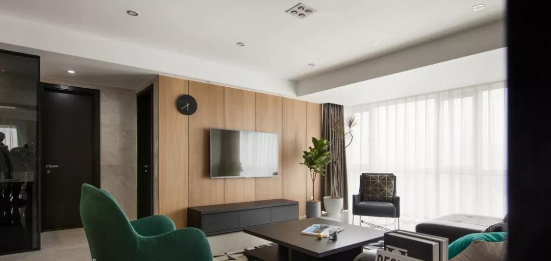 ▲现在的年轻人都这么装电视背景墙了！