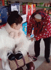 |“如果下面的动物选择一样灭绝，你会选什么？”网友的答案都是一致的，哈哈哈哈哈