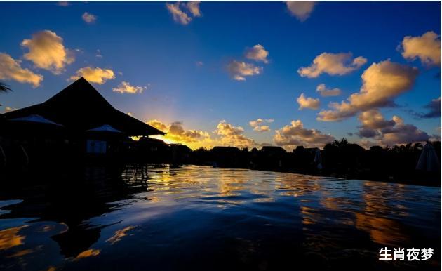 金牛座|10月，为情所困的三大生肖，不忍分离，痴心再续前缘，我要将你，抱在怀里