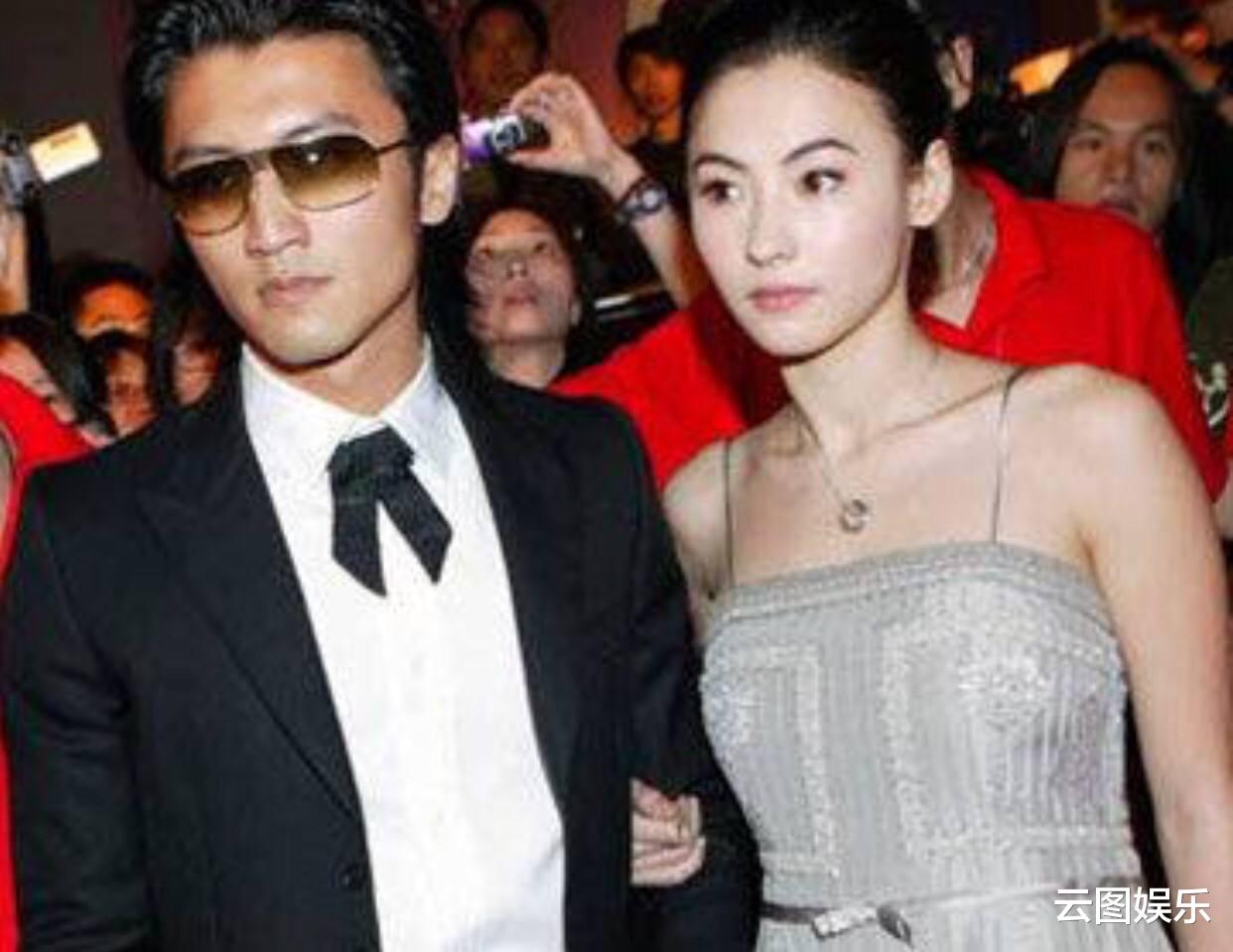 「张柏芝」张柏芝一家四口罕见同框,看到三儿子头发颜色,锁定生父身份?