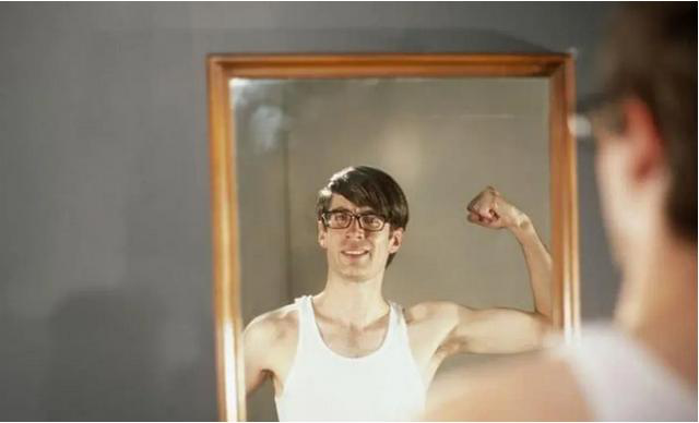 微生物|据科学证据表明：原来镜子和照片里的你，其实并不是你真实的样貌