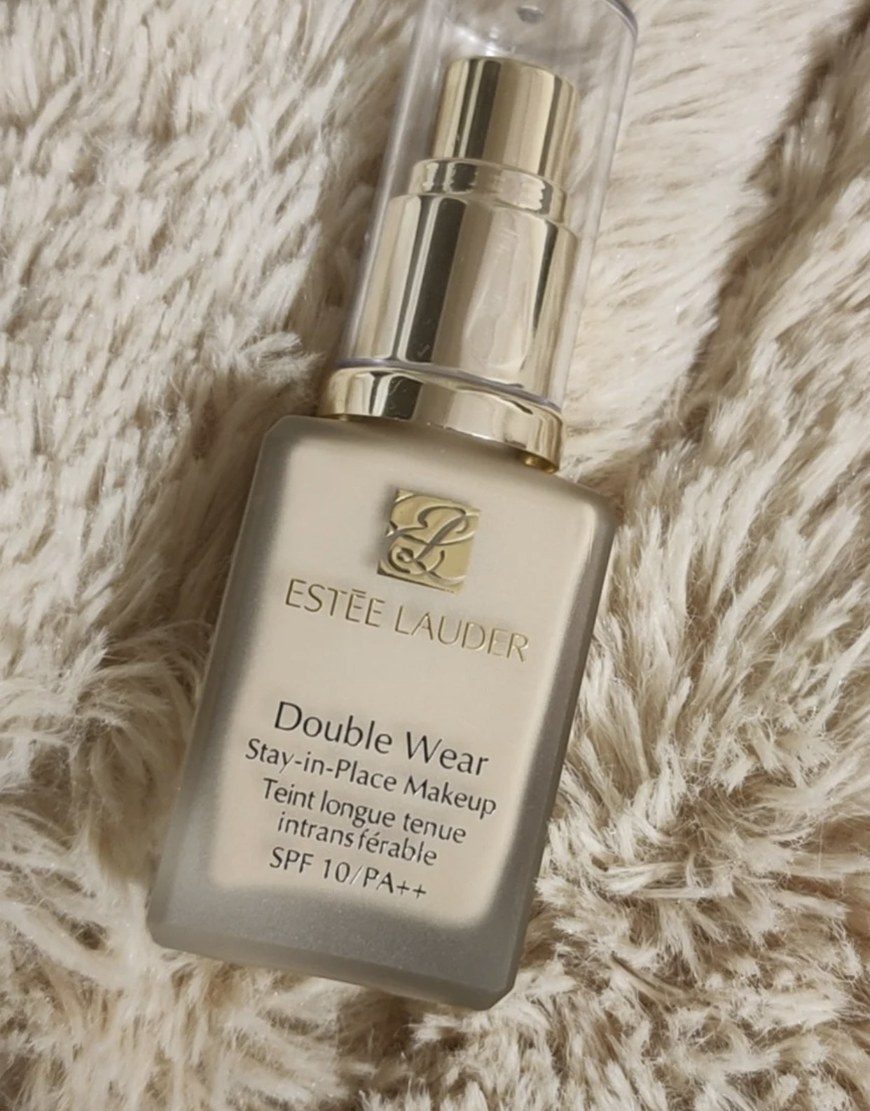 粉底液|这几瓶热门粉底液,干皮有钱也别买,都被“吹”红的,谁用谁知道