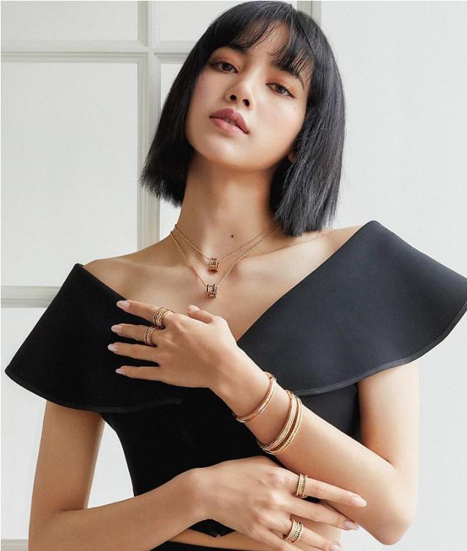 iu|韩国女星减重秘诀！揭密Lisa、宋慧乔、IU、韩素希吃不胖瘦身关键