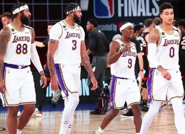 安东尼·戴维斯|别以为稳了！詹姆斯创耻辱纪录，浓眉公开表态，沃格尔宣布新决定！