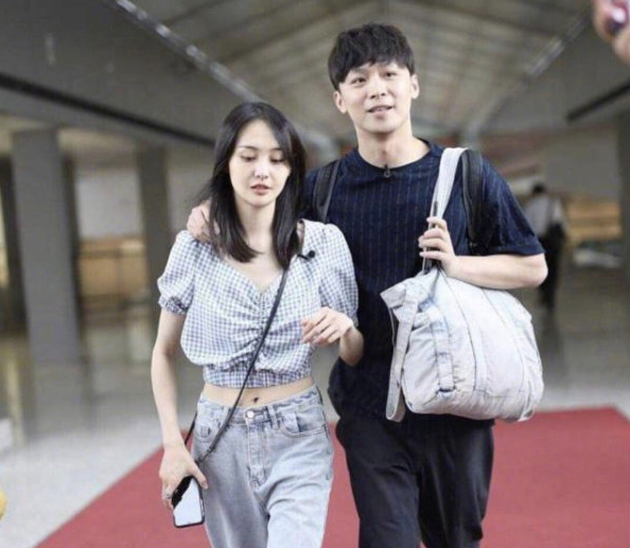 郑爽|郑爽代孕生双胞胎,之后居然弃养,这还是我们认识的爽妹子吗?