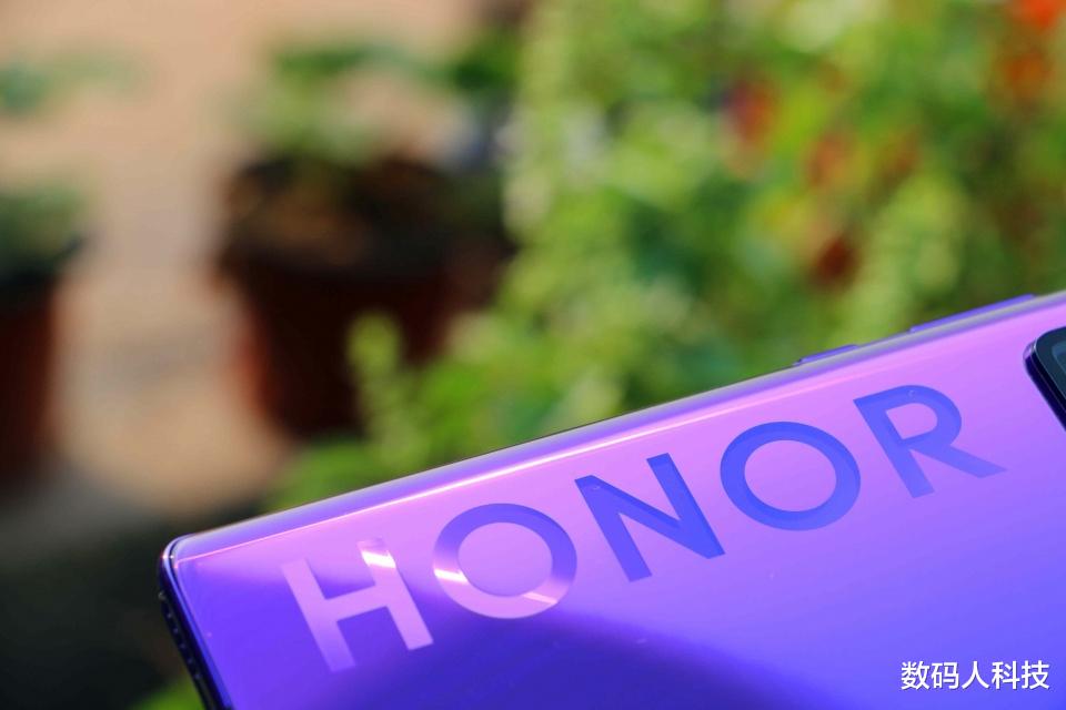 #荣耀#荣耀30Pro首发上手体验! 使用两天后: 告诉你到底值不值得买？