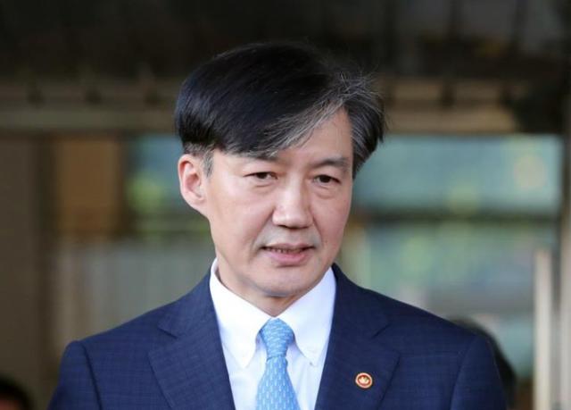 韓國政壇又曝醜聞：法務部長遭批濫用職權，文在寅或再損一名心腹-圖3