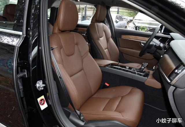 沃尔沃s90：大叔全款提沃尔沃S90 T5智逸豪华版，动力杠杠的，看这价格咋样？