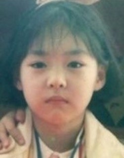 贝斯|李沇熹婚后首次公开近照 被誉为SM颜值扛把子 13岁因出众外貌入行