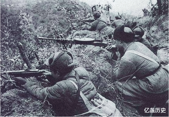 |他是十大元帅,蒋介石称他是武圣,彭德怀在他面前甘愿为将