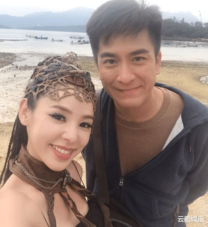 谭凯琪|恭喜！38岁女星宣布怀孕，与富商老公爱情长跑8年，唯美孕照曝光