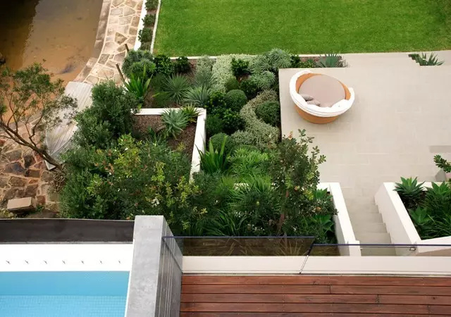 |庭院改造攻略：16个现代“花园庭院”设计，真想把每个都搬回家