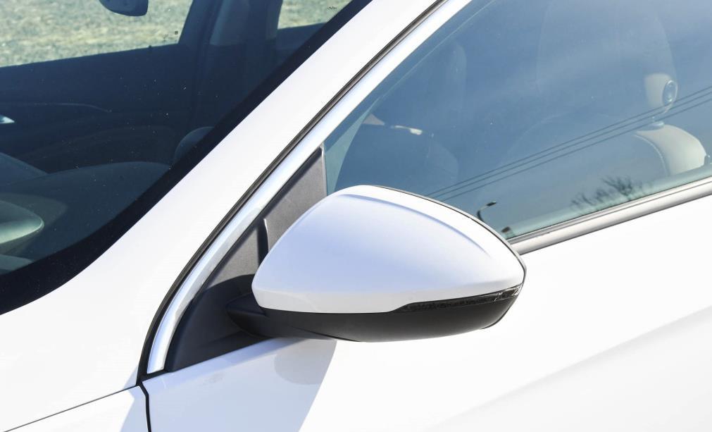 别克君威|对比丰田凯美瑞后，入手了别克君威，4200公里后车主说了实在话！