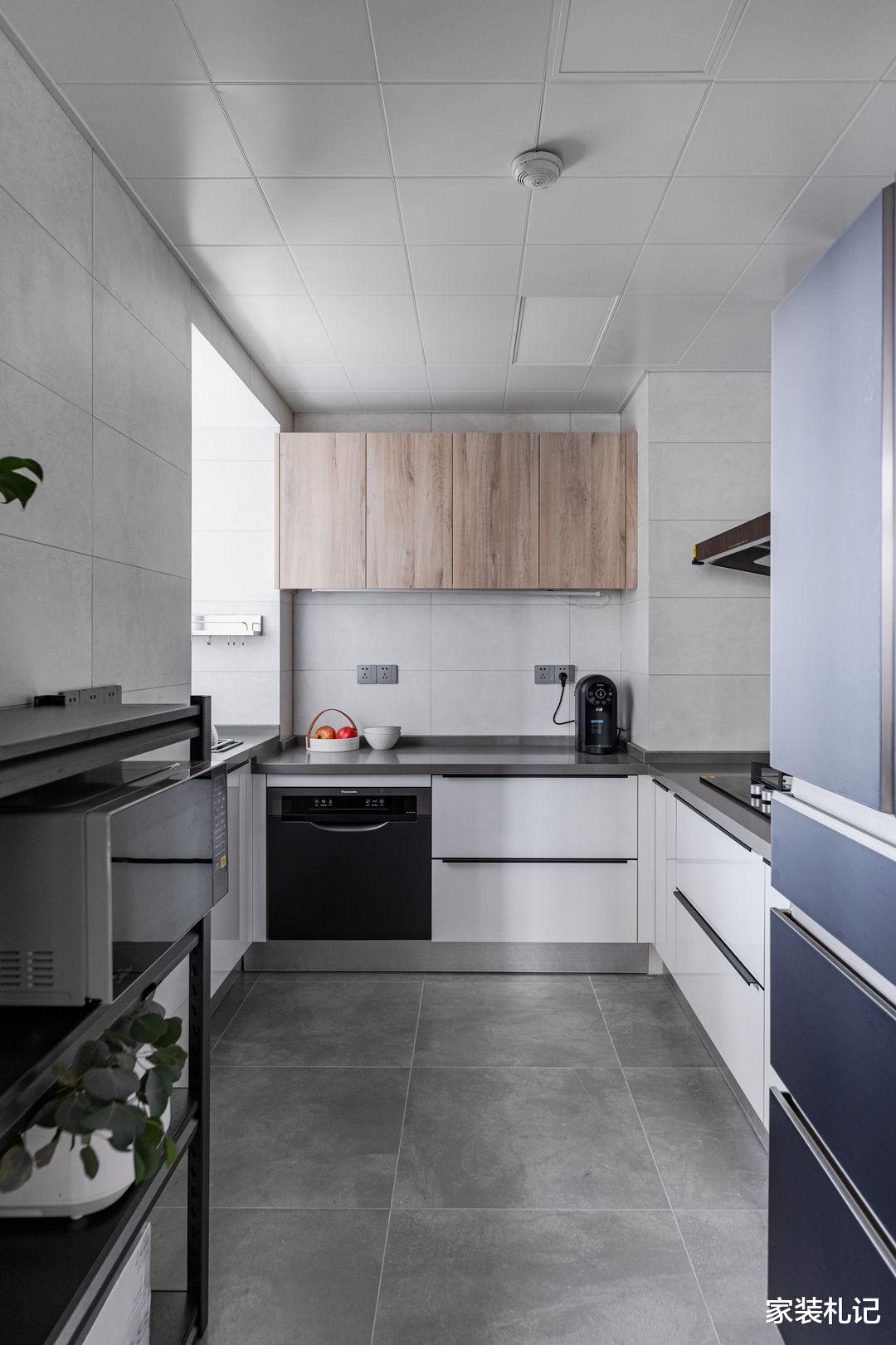 |还是横厅好，采光好更通透！110㎡，装出高级感真不难