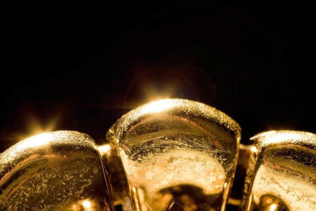 『生肖』从明天起,苦日子结束,3生肖处处遇贵人,生活有惊喜,收获多多