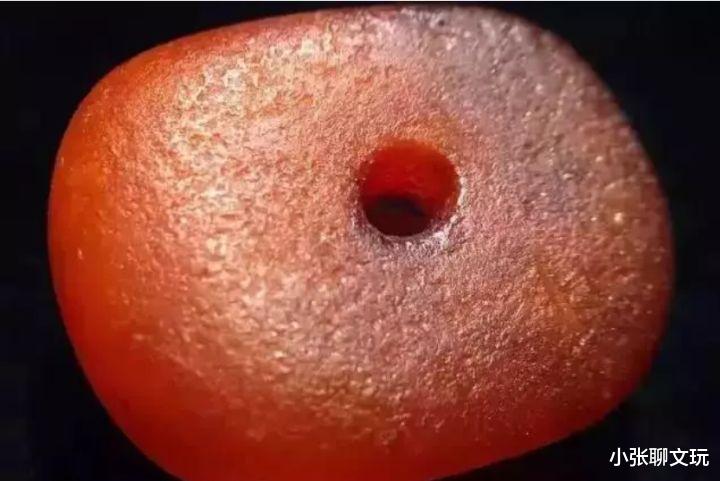 老蜜蜡|老蜜蜡鉴别水深到看不到底,为什么还是有人能买到真正的好货