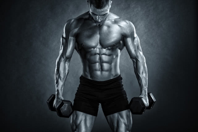 健身:健身新手怎么选择动作?5个复合动作不容错过,全方位锻炼肌肉!