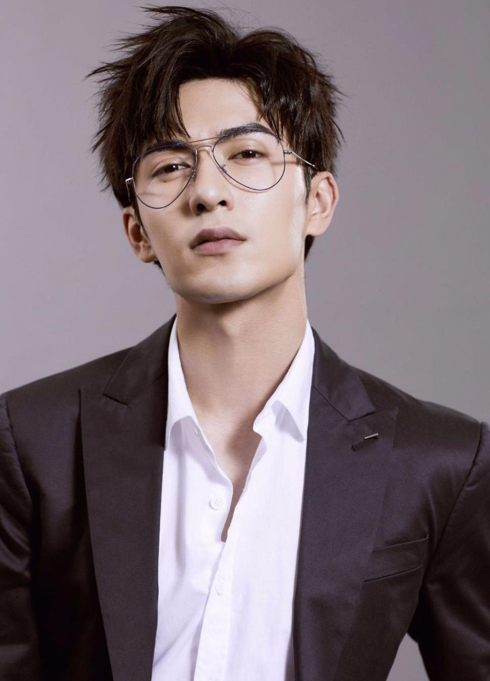 [贡米]又一部甜到不行的偶像剧要播啦 你准备好吃狗粮了吗