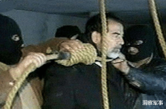 薩達姆絞刑用的繩子，被炒到瞭5000萬，拿走的那個人發財瞭-圖2