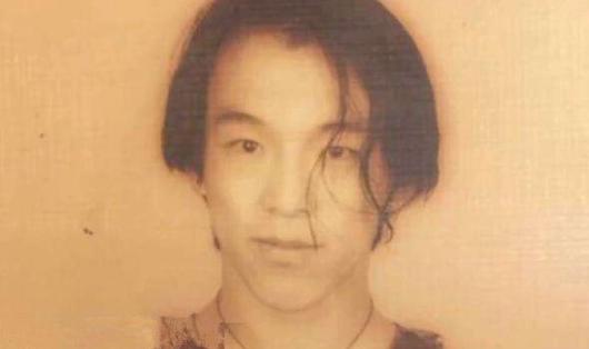 【黄渤】身背2条人命，出狱不久又“作死”，42岁高虎今住泳池豪宅十分气派