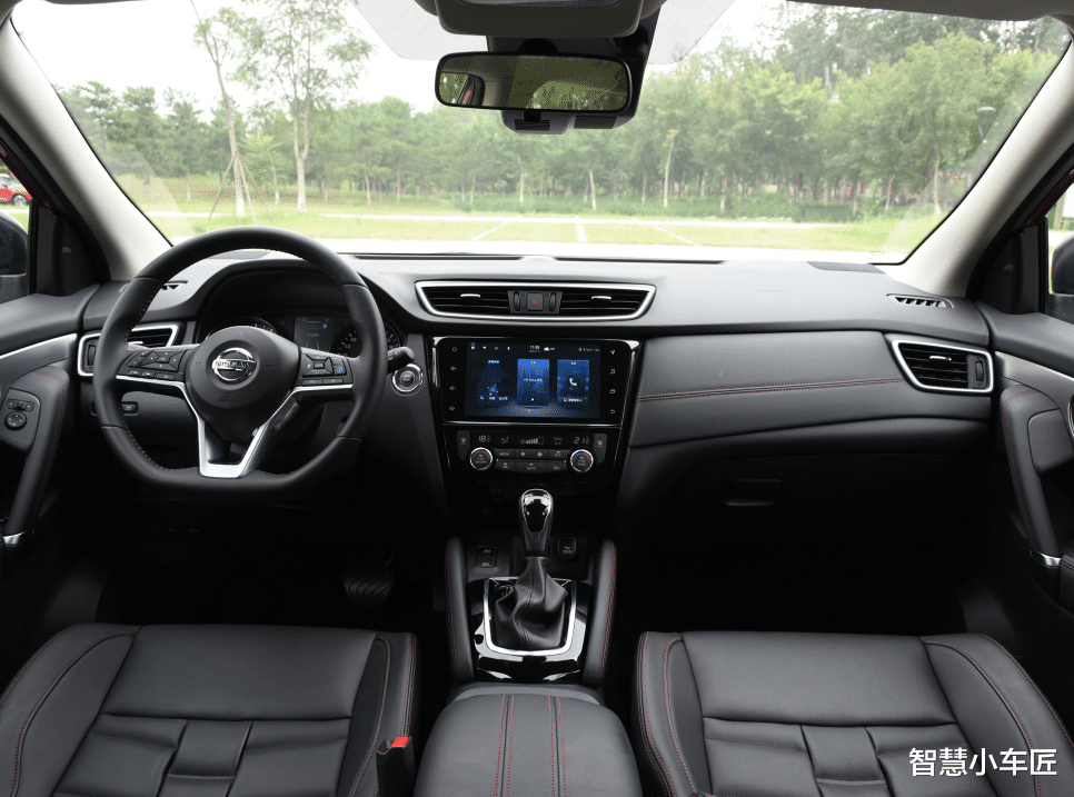 日产逍客|全新日产逍客闪亮登场！油耗6L+双独悬，气势远胜本田XRV，15.49万