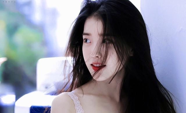 口红|黄皮究竟适合什么口红色号？五款显白口红，有平价也有大牌