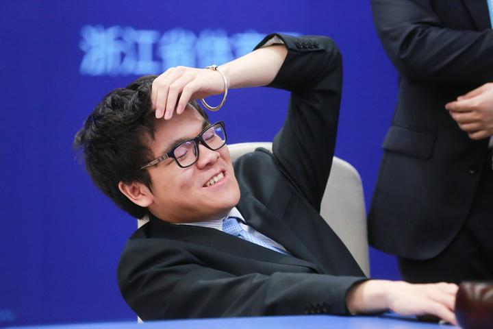 「阿古朵」聂卫平批评柯洁：你夺7冠至少奖630万元，说还不够花就是大败家子