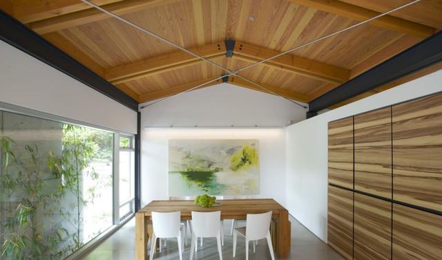 |探访450㎡私人别墅装修，这室外造景手法，还没进屋就被迷住了！