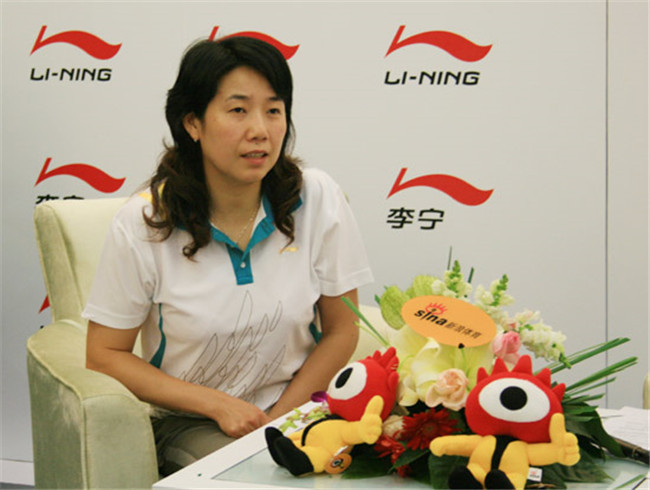 「刘诗雯」她是国乒王牌女教头，为国乒50岁才结婚，被球迷调侃眼里只有刘诗雯