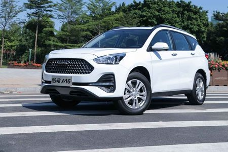 【哈弗m6】哈弗M6为什么会这么便宜？和H6比差在哪里？