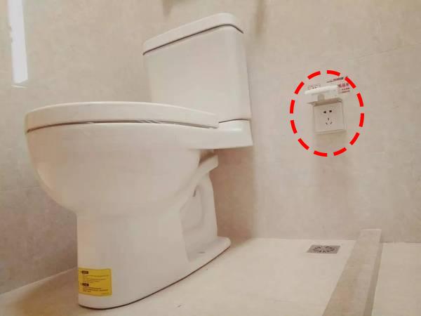 「」卫生间装修打死都别犯的20个致命错误，我家连中3条，哭到窒息！