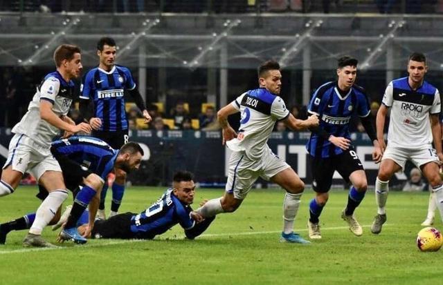 国际米兰|国米为生死战演练又一新招:两次与奖杯擦肩 学会低姿态敢于丑陋