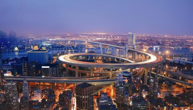 房地产发展不行了？内行专家说出走向，不能忽视