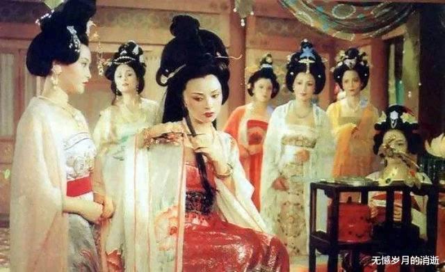 杨玉环|杨贵妃真实死因终被揭开！专家：并非自缢而亡，死状太过惨烈