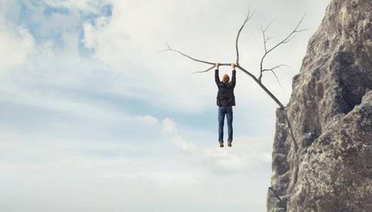 「」不惑之年，从中层领导，到基层主管，到被边缘化，该何去何从？